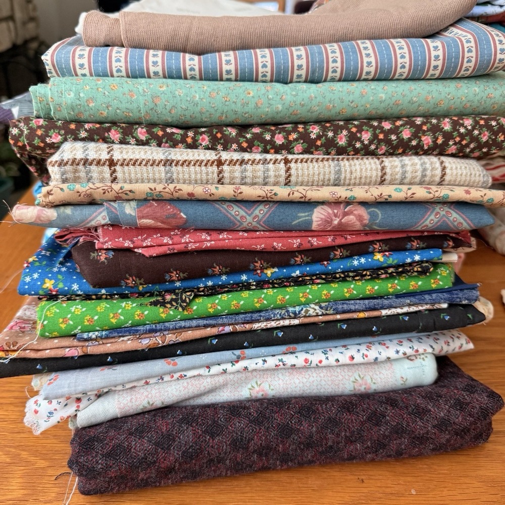 1970s Vintage Calico Fabric Lot Cotton Floral Ditsy Plaid Cottagecore Craft 5lb+